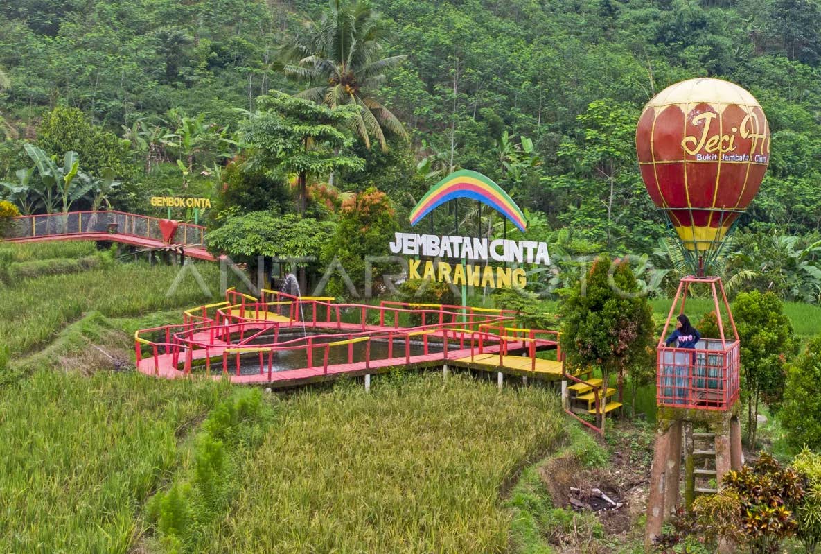 Jembatan Cinta