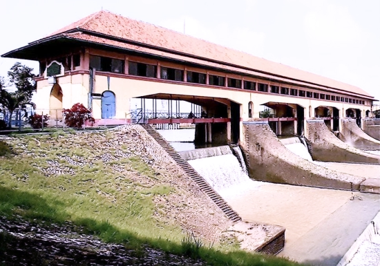 Bendungan Walahar
