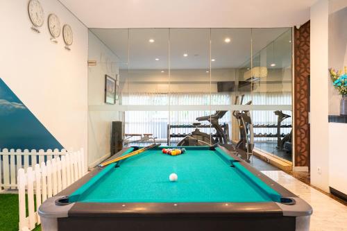 Meja Billiard 